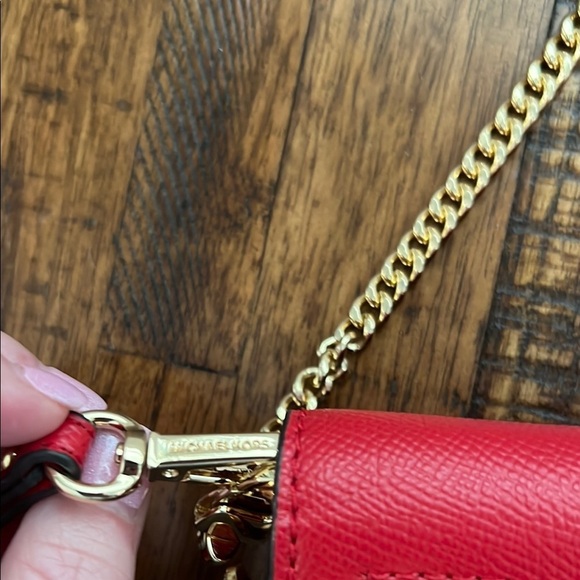 Michael Kors Red Crossbody Wallet Bag Gold Tone Michael Kors Chain jet set - Picture 10 of 16